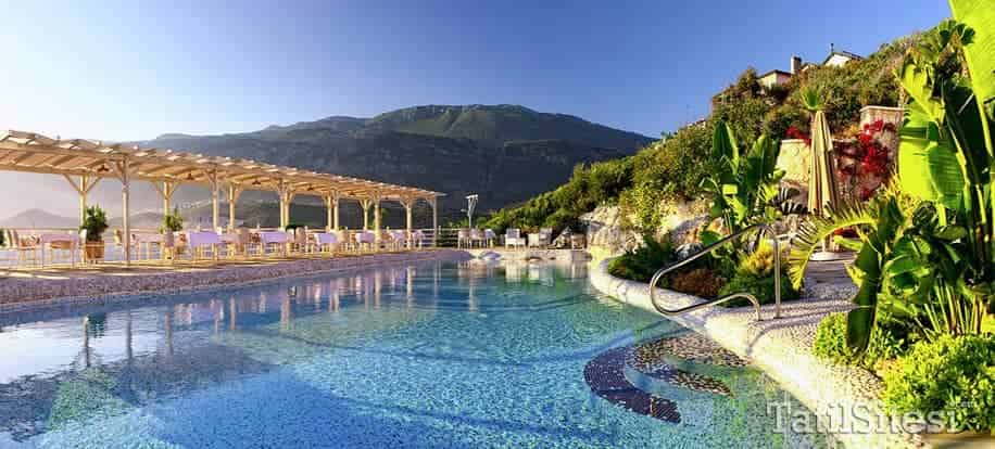 Peninsula Gardens Hotel